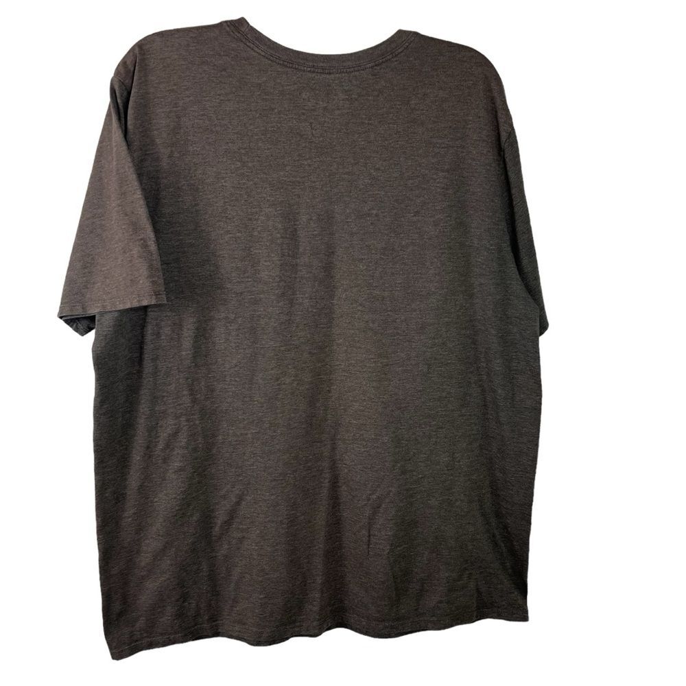 The Nike Tee Men’s XL Short Sleeves Lightweight Athletic Cut Modern Gray - Picture 2 of 6